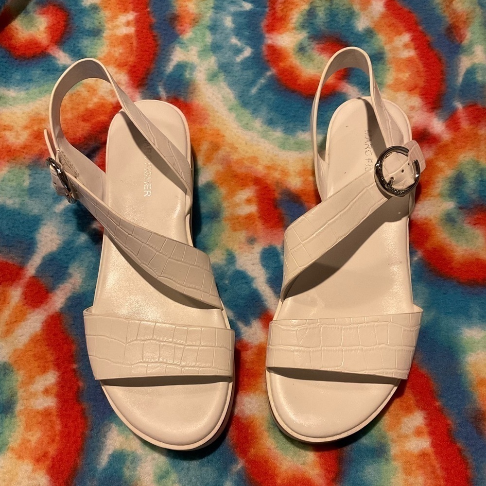 MARC Fisher White Faux Leather Sandals with Silver Circular Buckles